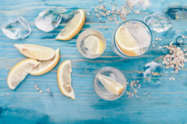 Limonade Zutaten auf blau — Stockfoto