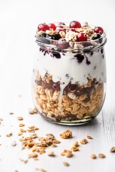 Cranberry oatmeal jar — Stock Photo, Image