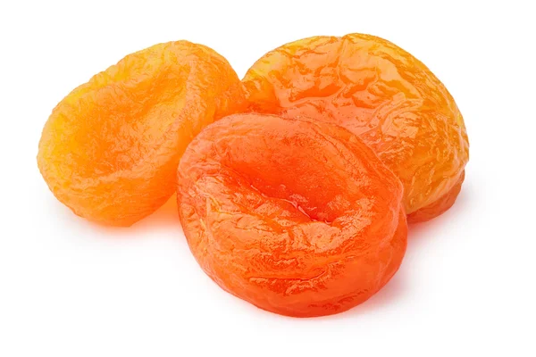Gedroogde abrikozen (kuraga) geïsoleerd — Stockfoto