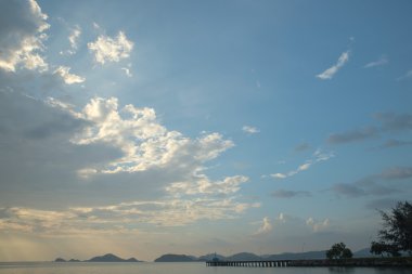 Tayland'ın doğu kesiminde chore, alacakaranlık cennet