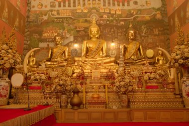 Buda Wat Phanan Choeng Tapınağı'nda oda görüntüleri