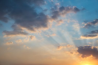 soyut sarı bulutlu gökyüzü günbatımı saat arka planda