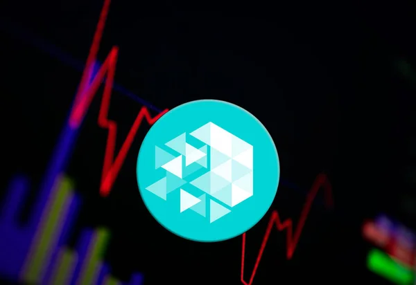 IoTeX IOTX kryptovaluta. IoTeX mynt tillväxt diagram på börsen, diagram — Stockfoto