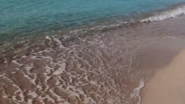 Deniz dalgalarının hızlandırılmış çekim hızını kapat