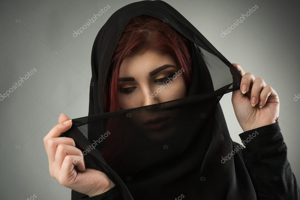 muslim veil covering face
