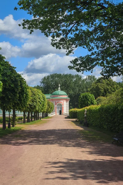 Stora sten vinterträdgården — Stockfoto