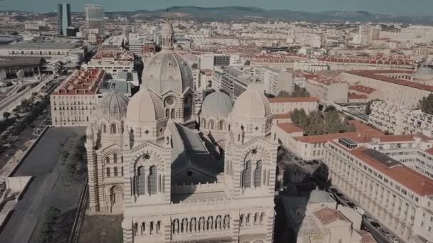 Pemandangan puncak markah tanah Marseille di sebelah Katedral Oktober 2019 — Stok Video