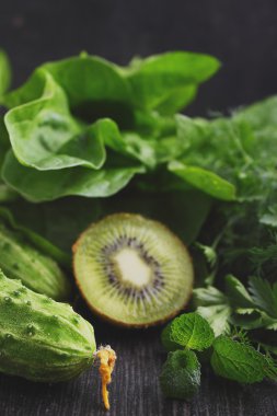 Yeşil sebzeler smoothies için