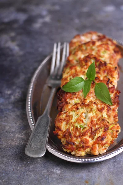 Chicken cutlets with zucchini — Stock Photo, Image
