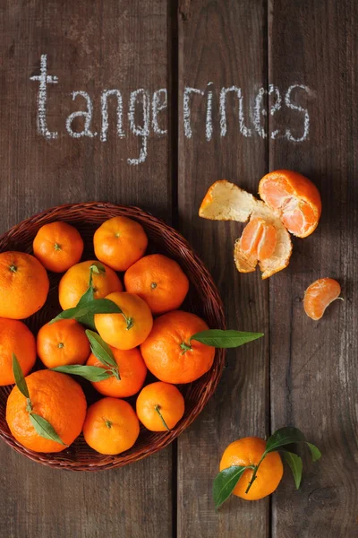 Tangerines with leaflets — Stock Photo, Image