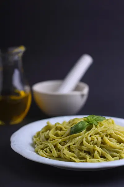 Pasta with pesto basil — Stock Photo, Image