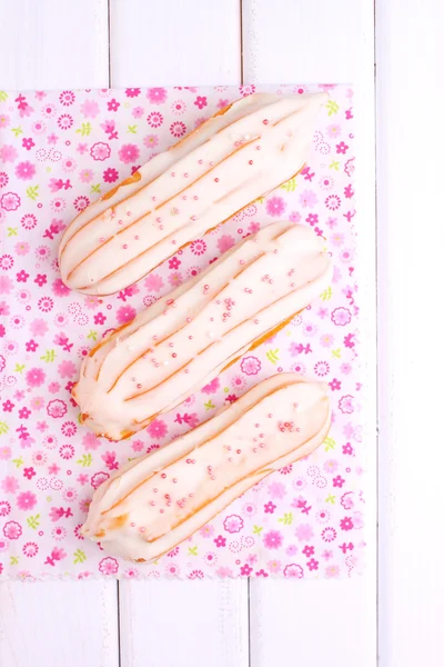 Sweet eclair cakes — Stock Photo, Image