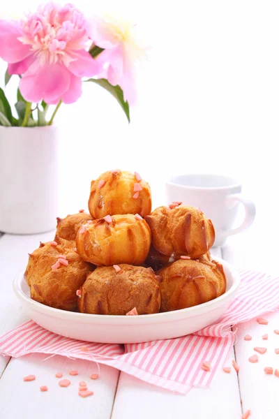 Pasteles de eclair de cerca — Foto de Stock