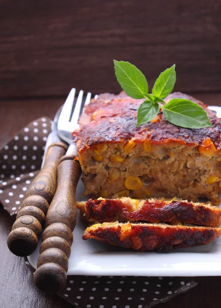 Meat pie on plate — Stock Photo, Image