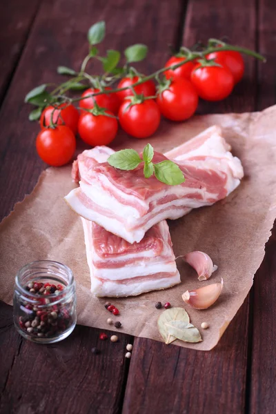 Pieces of lard with garlic — Stock Image Pieces of lard with garlic Royalty Free Stock Images