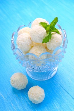 Beyaz Hindistan cevizi şeker