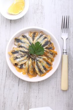 geleneksel Hamsili Börek