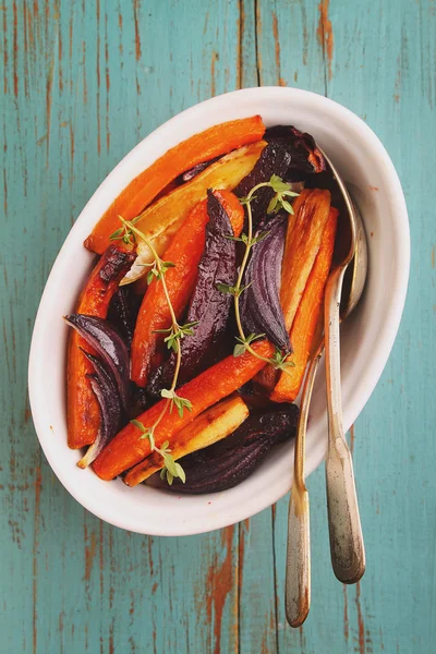 Beets, carrots, onion and celery root — Stock Photo, Image