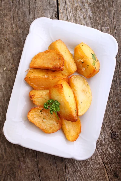 Batatas assadas com especiarias — Fotografia de Stock