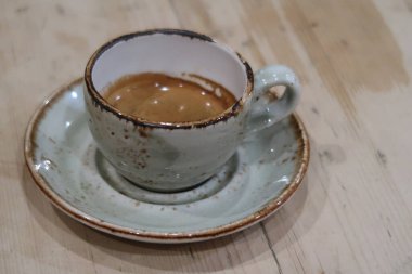 Klasik kahve fincanı, çay tabağı, espresso.