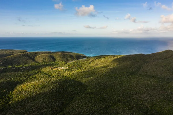 Letecký Pohled Nad Scenérií Curacao Karibik Oceánem Pobřeží Kopce Jezero — Stock fotografie