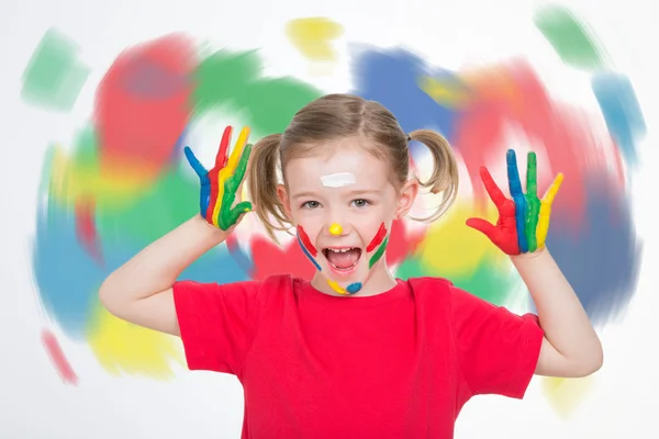 Menina na frente de um vórtice colorido ostentando sua vitalidade — Fotografia de Stock