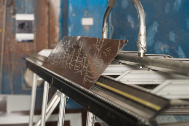 metal profil kesme makinesi yakın çekim