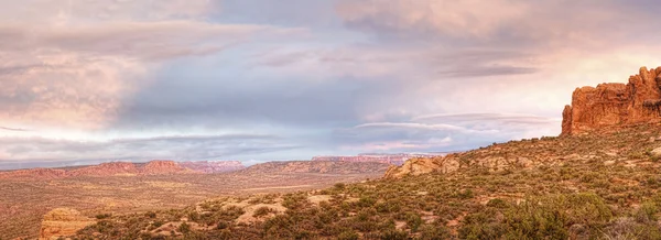 Panoramisch uitzicht in het Arches National Park, Utah — Stockfoto