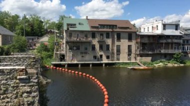Elora, Kanada riverfront görünümünü gerçek zamanlı