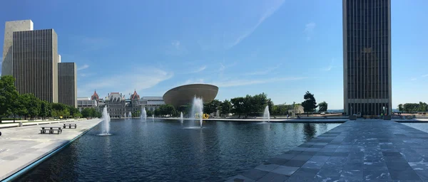 Vista panorâmica dos edifícios do governo estadual em Albany — Fotografia de Stock