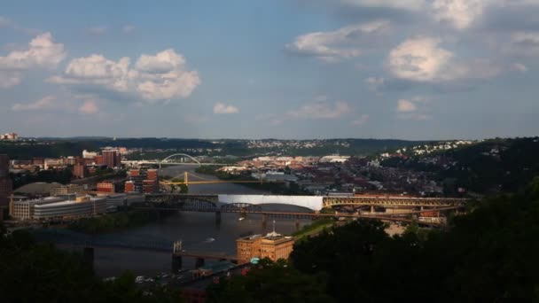Timelapse controlado por movimiento Pittsburgh skyline — Vídeo de stock