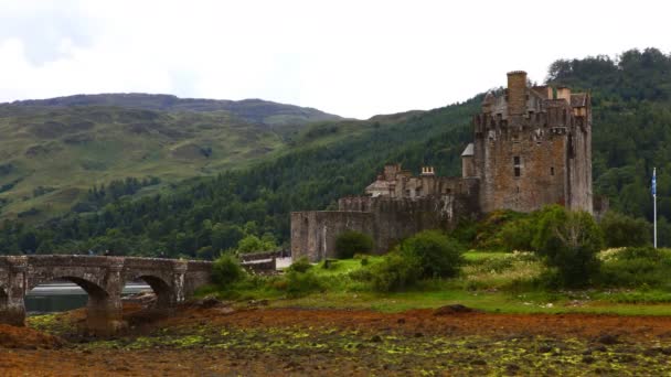 4K UltraHD Timelapse do pitoresco Castelo de Eilean Donan na Escócia — Vídeo de Stock