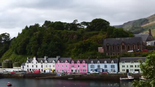 4K UltraHD Timelapse of colorful buildings in Portree, Skye, Scotland — Stock Video