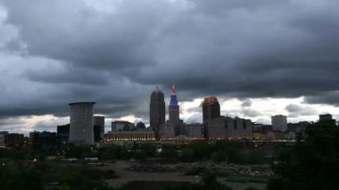 4k Ultrahd Timelapse fırtına bulutların üzerinde Cleveland