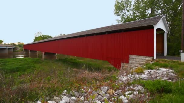 Medera Covered Bridge Indiana Estados Unidos — Vídeo de stock