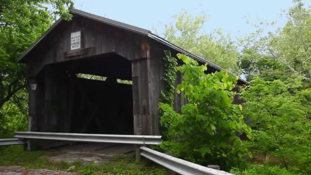 Brown Covered Bridge Ohio Estados Unidos — Vídeos de Stock