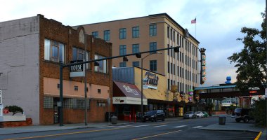 Everett, Washington / Birleşik Devletler - 15 Ekim 2018: Everett, Washington 'da bir sokak sahnesi