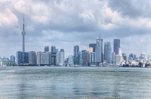 Toronto Skyline Een Blauwe Zonnige Dag — Stockfoto