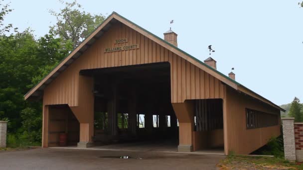 Montpelier Fairgrounds Covered Bridge Ohio Estados Unidos — Vídeo de stock