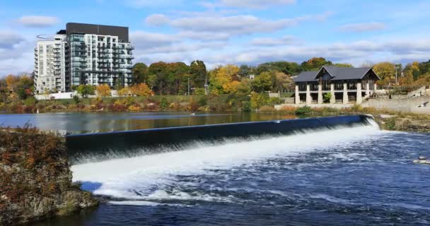 Cambridge Ontario Kanada Przy Tamie Grand River — Wideo stockowe