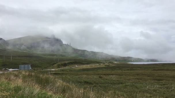 Вид Старого Сторра Острів Скай Шотландія — стокове відео