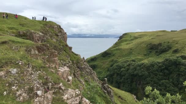 Άποψη Clifftop Από Νήσο Skye — Αρχείο Βίντεο