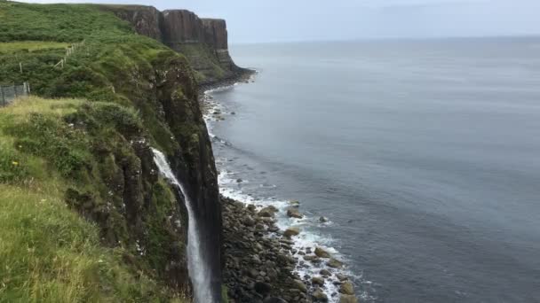 Cascata Mare Isola Skye Scozia — Video Stock