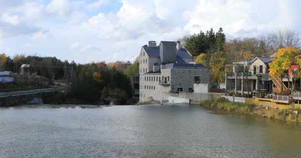 Escena Elora Ontario Canadá Por Grand River — Vídeos de Stock