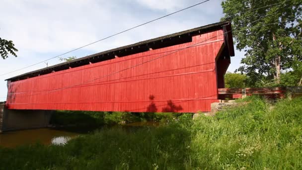 Vista Swartz Covered Bridge Ohio Estados Unidos — Vídeos de Stock