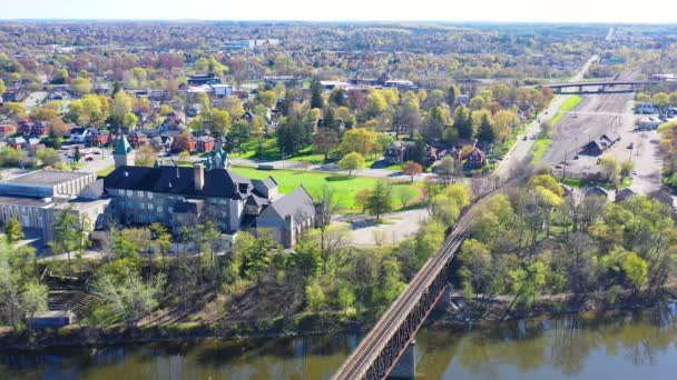 Cambridge Ontario Kanada Daki Demiryolu Köprüsünün Havadan Görüntüsü — Stok video