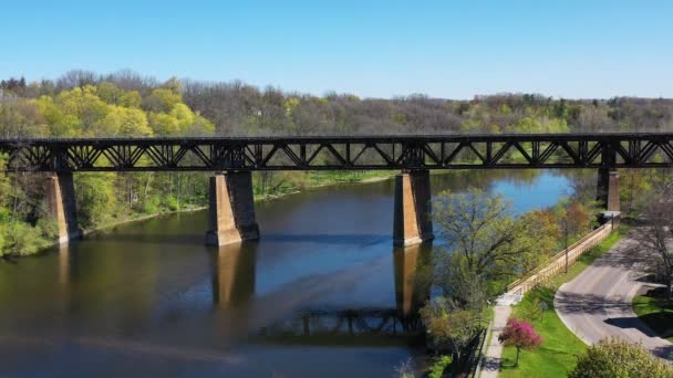 Paris Ontario Kanada Daki Demiryolu Köprüsü Nün Havadan Görüntüsü — Stok video