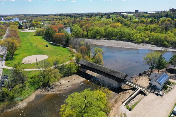 Uma Vista Aérea Ponte Coberta Guelfo Guelph Ontário Canadá — Fotografia de Stock