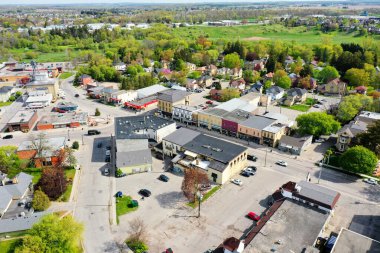 New Hamburg, Ontario, Kanada - 26 Mayıs 2021: New Hamburg şehir merkezi, Ontario, Kanada, editoryal manzara