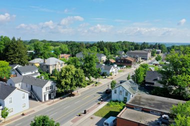 Ancaster, Ontario, Kanada şehir merkezinin hava görüntüsü